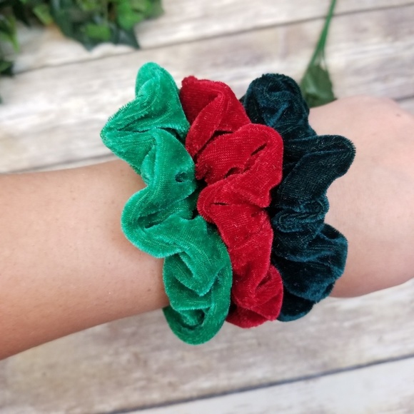 Brandy Melville Accessories - Brandy Melville Photo + 3 Velvet Holiday Scrunchie